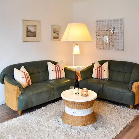 Fiete 2 - Gemuetliches Familienferienhaus Auf Ruegen Sagard