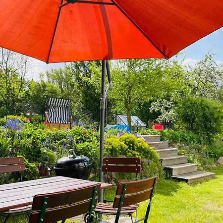 Fiete 2 - Gemuetliches Familienferienhaus Auf Ruegen Prázdninový dům *